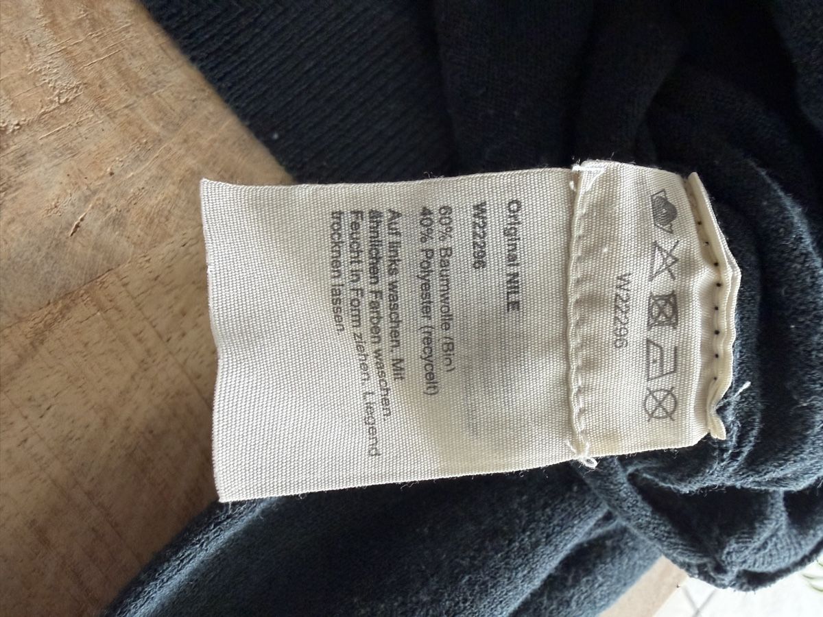 Nile Pullover & Sweatshirts: Nile Pullover XS – Gebraucht aus Tägerwilen von Cessna98 3