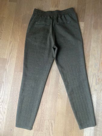 Schöne, quasi neue Stoffhose von ICHI, Grösse XS