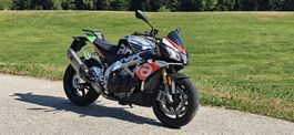 Aprilia Tuono 1100 V4 Factory - Magnesium Felgen, Akrapovic