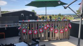 Palettenbar fahrbar, viel Stauraum, einzigartig! Top Zustand