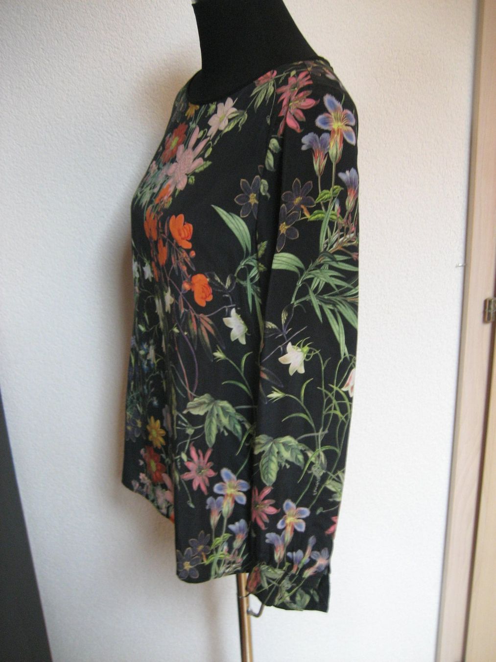 Marc O'Polo Camicette: Blouse en cupro Marc O'Polo taille 40 – Usato da Delémont venduto da marryb 5