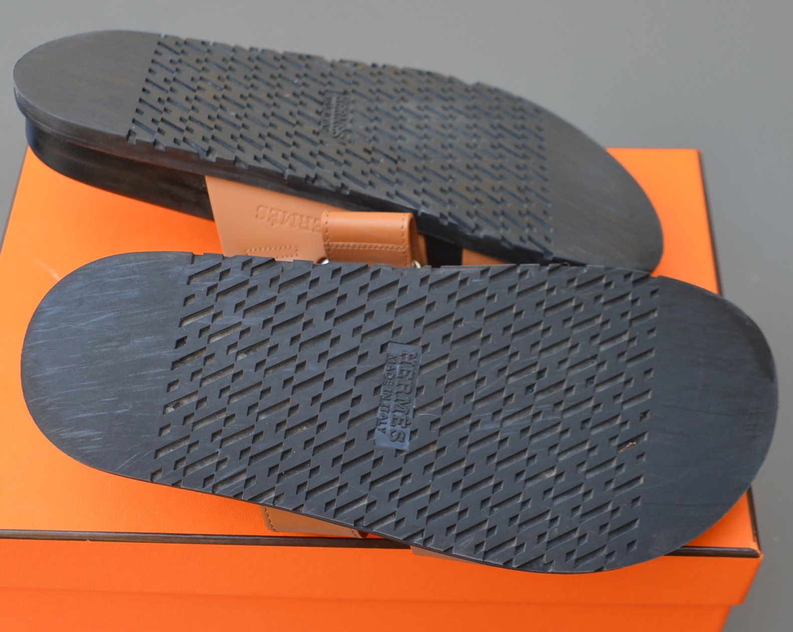 Hermès Scarpe da donna: Hermès Chypre Sandalen / Sandales .39 – Usato da Collonges venduto da Auganien 5