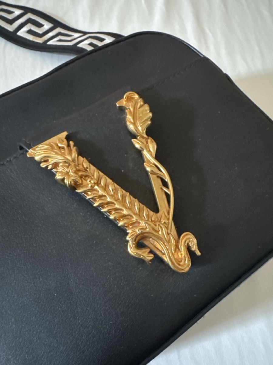 Versace Borse: Versace Handtasche,Virtus , Top Zustand! – Usato da Zürich venduto da AlfH 1