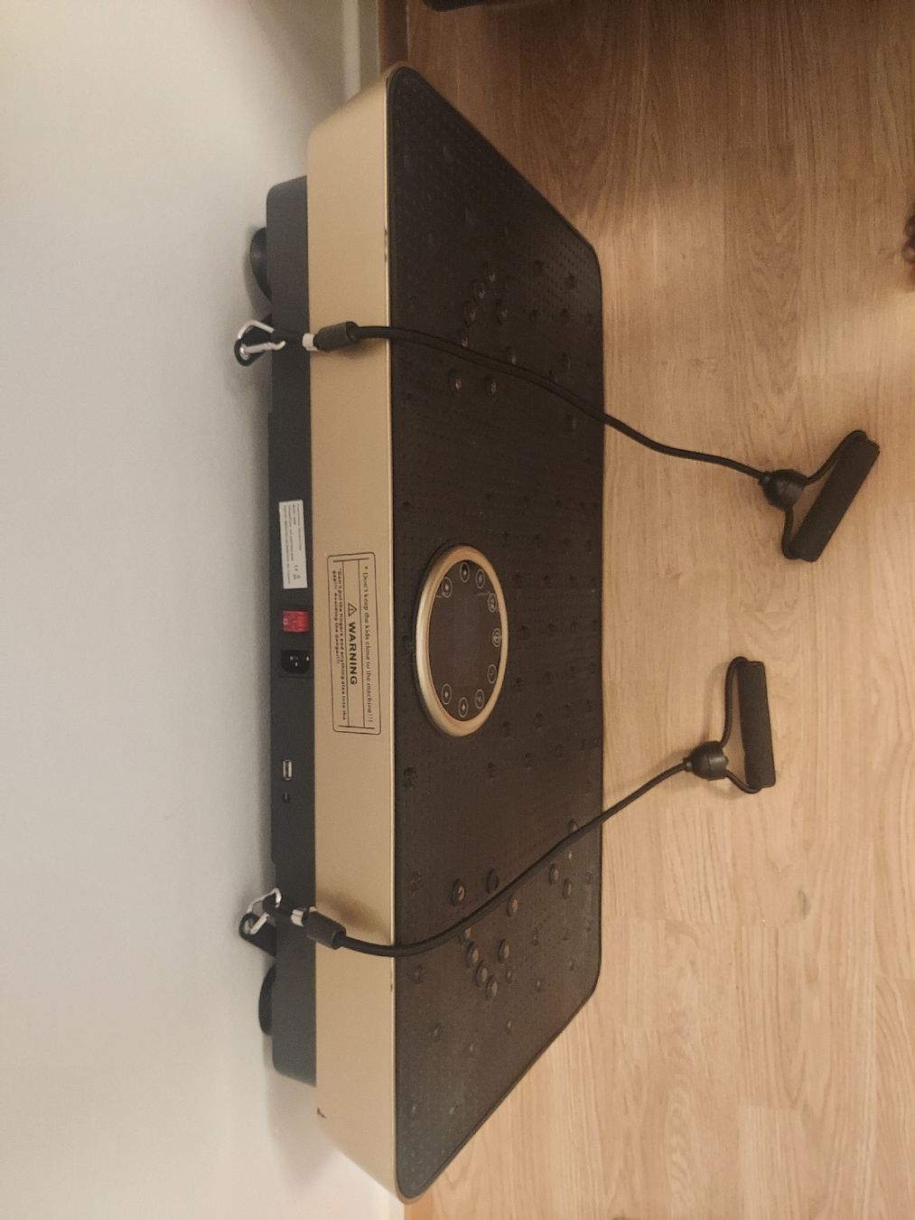 Vélos d'appartement: Vibrationsplatte – Neuf (Voir description) à Biel/Bienne par mas_fx95 2