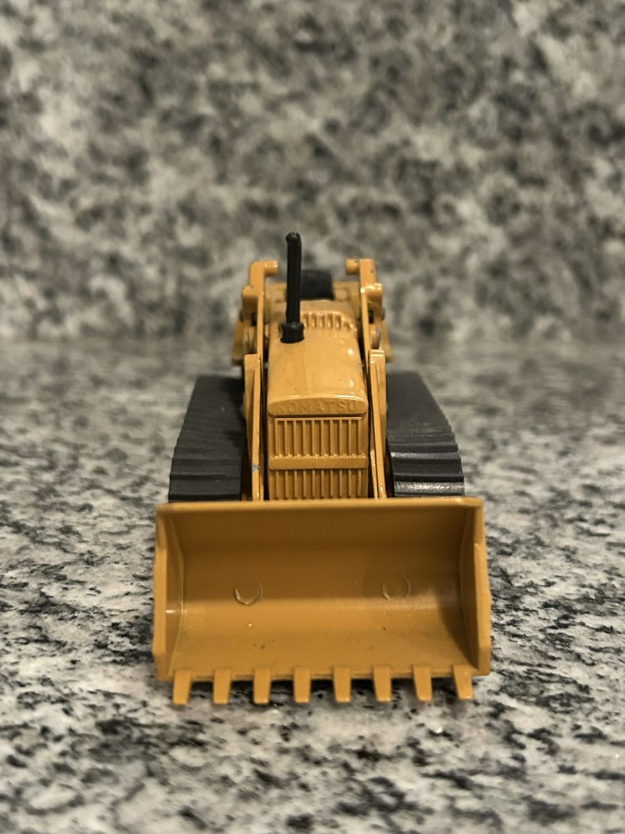 Komatsu Modellbausätze & Standmodelle: Komatsu Trax , 1:50 , Shinsei – Gebraucht aus Horw von Tigercat635 1