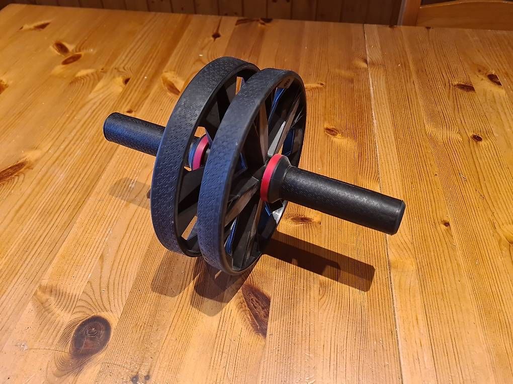 Vélos d'appartement: Roue abdominale – D'occasion à Châtel-St-Denis par max_fri