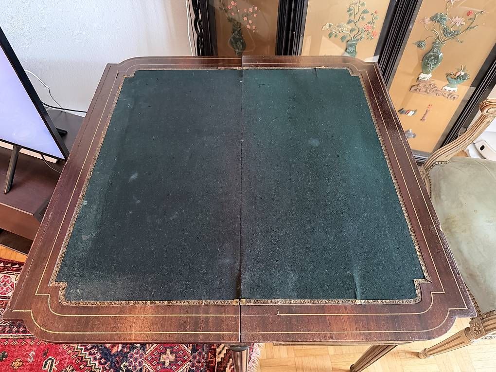 Tavoli: Table de jeux d'époque – Usato da St-Sulpice VD venduto da thi_9tg6 3