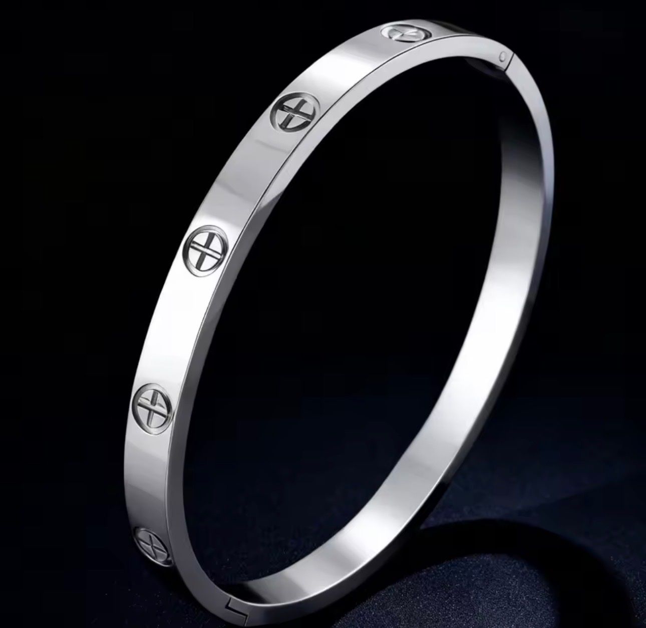 Bracciali & Braccialetti: Bracelet en acier inoxydable – Nuovo e nell'imballaggio originale da Châtel-St-Denis venduto da Montclair_Swiss 2