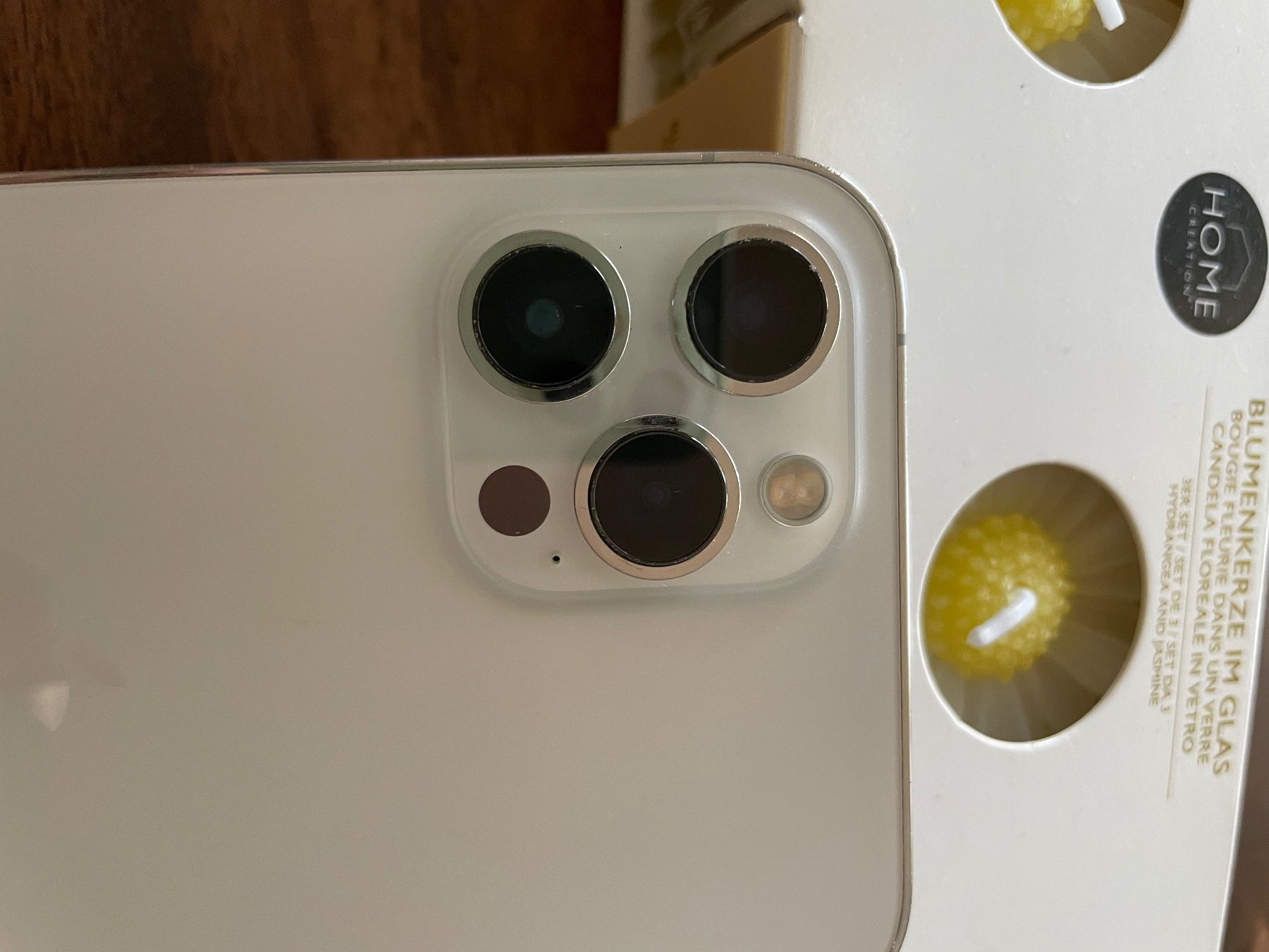 Apple Telefoni cellulari / Smartphones: iPhone 12 Pro Max 256G – Usato da Würenlos venduto da SABAI4SABAI 2
