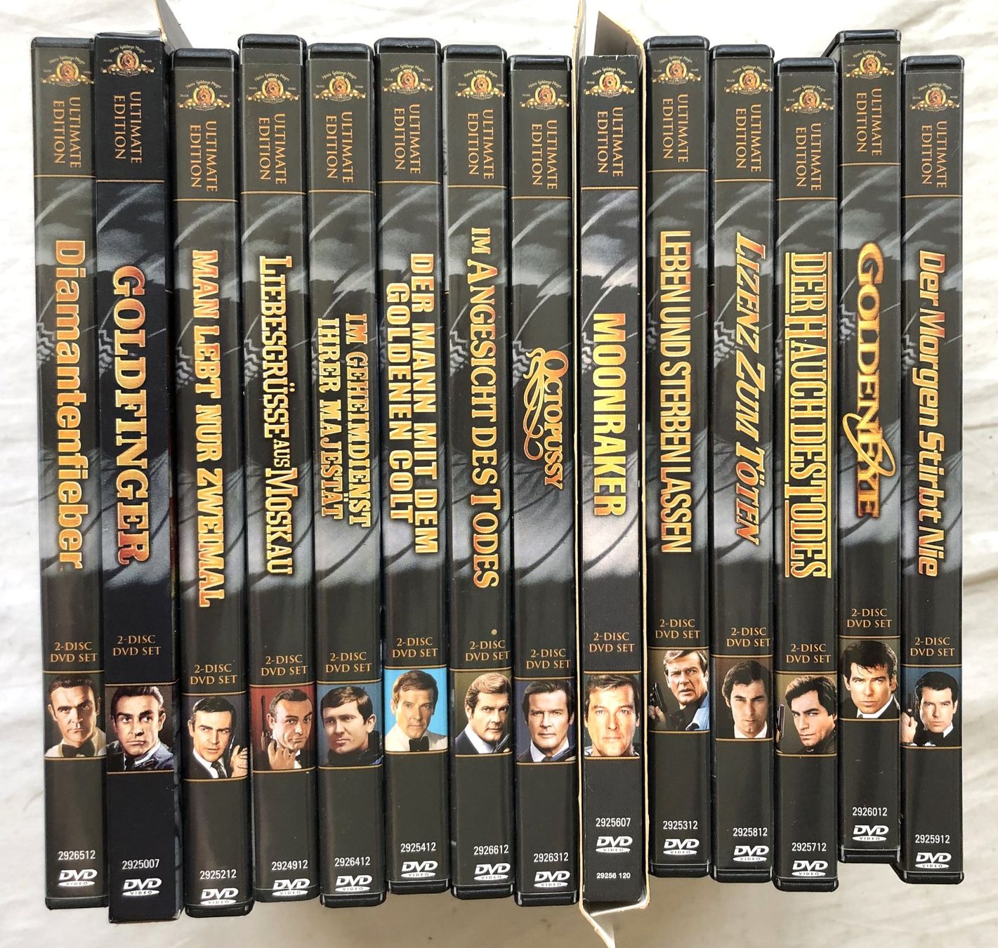 Tutti i DVDs: 14x James Bond 007 - DVDs - Ultimate Edition – Usato da Schaffhausen venduto da durruti 1