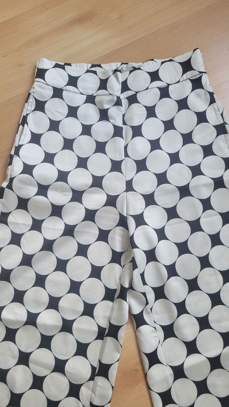 Hosen: Kleiderhose, Grösse L. Marke SFERA. – Neu (gemäss Beschreibung) aus Schöfflisdorf von nun_zr8r 1