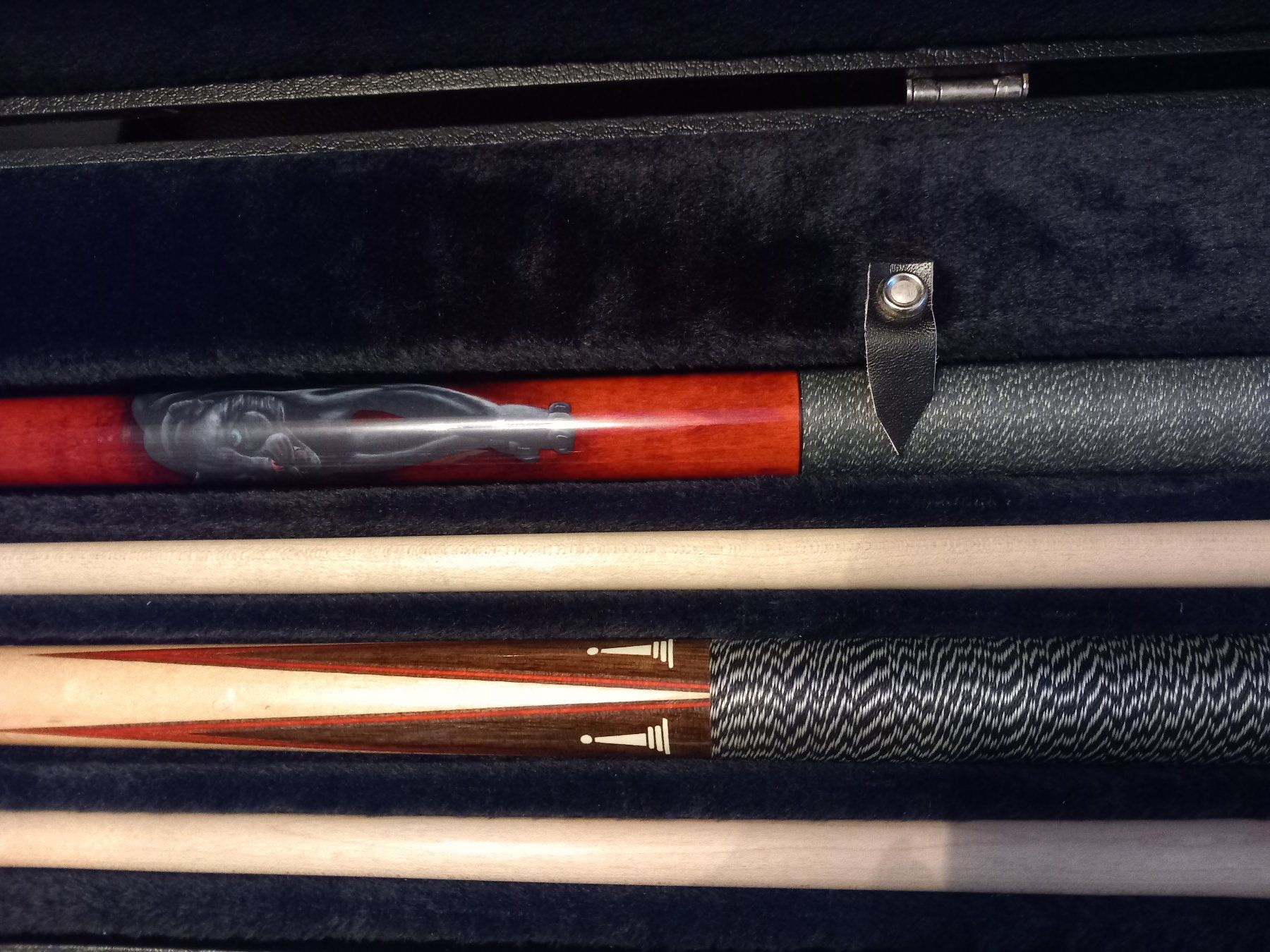 Stecche da biliardo: Billiard Queue Mc Dermott und Phöni X-13 mit grossem Koffer – Usato da Lindau venduto da san_kg2j 8