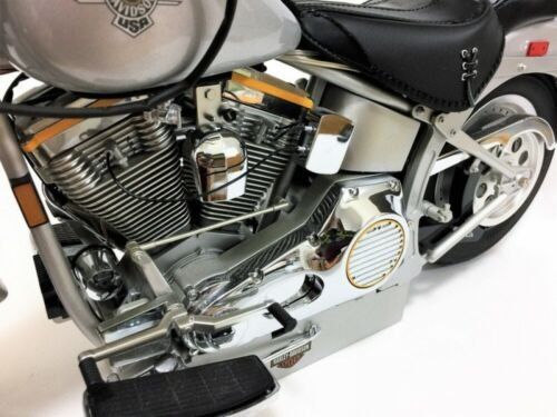 Kit di modellismo & Modellini statici: Harley-Davidson "Fat Boys" éch. 1/4 métal, Kit monté – Usato da Mézery-près-Donneloye venduto da denzer 5