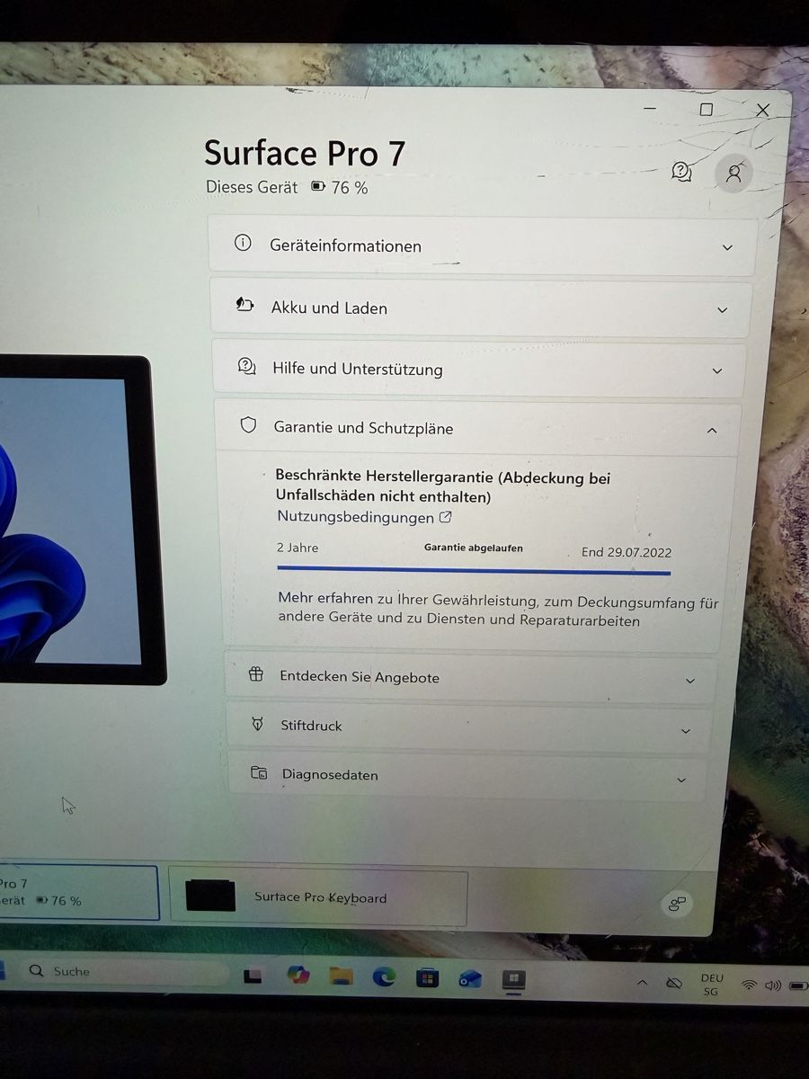 Microsoft Tablet PC: Microsoft Surface Pro 7, i7, 16GB RAM, Bildschirm defekt – Difettoso da Bünzen venduto da Cozmo82 7