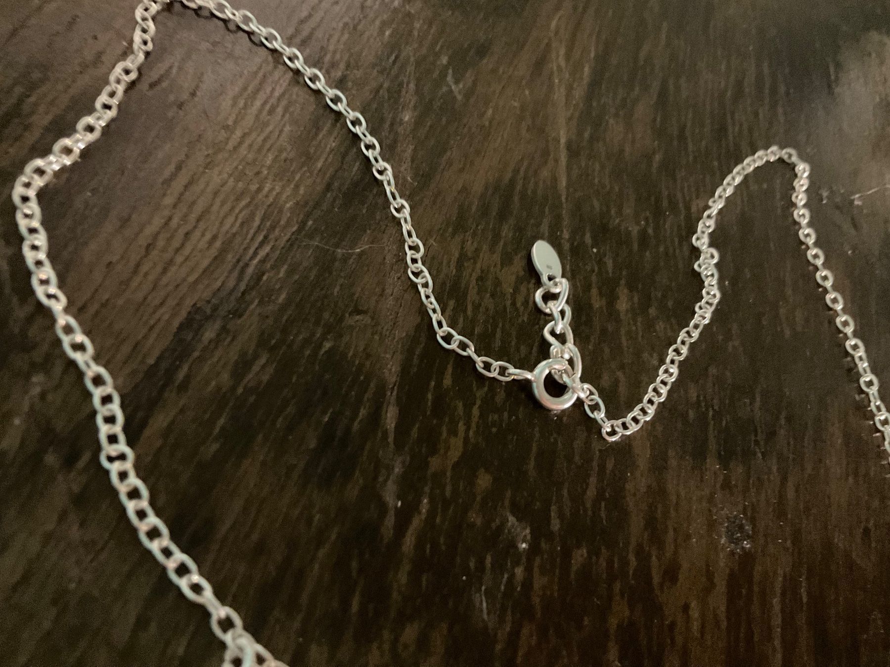 Catenine: (KOPIE) Silbercollier mit feinen Anhängern – Nuovo (secondo la descrizione) da luzern venduto da Alpendorf1 2