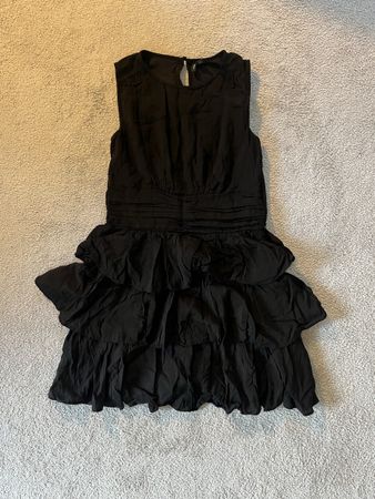 schwarzes Sommerkleid von Veromoda. Grösse M