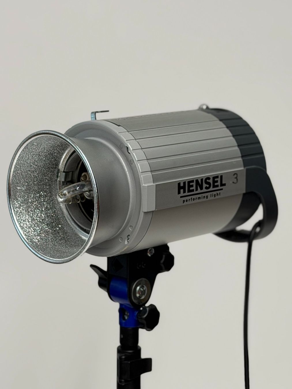 Blitze: Hensel Expert Pro 500 Plus Studioblitz 500 Ws inkl. Stativ – Gebraucht aus Olten von antonio.troia 4