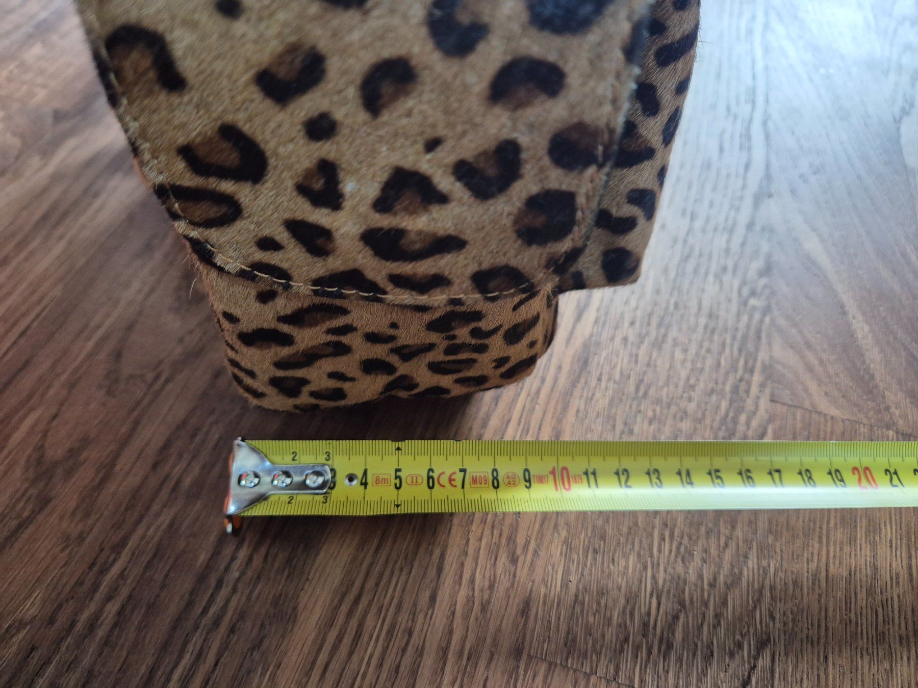 Zaini: Handmade leopard print leather backpack – Usato da Zürich venduto da monadiederich 7