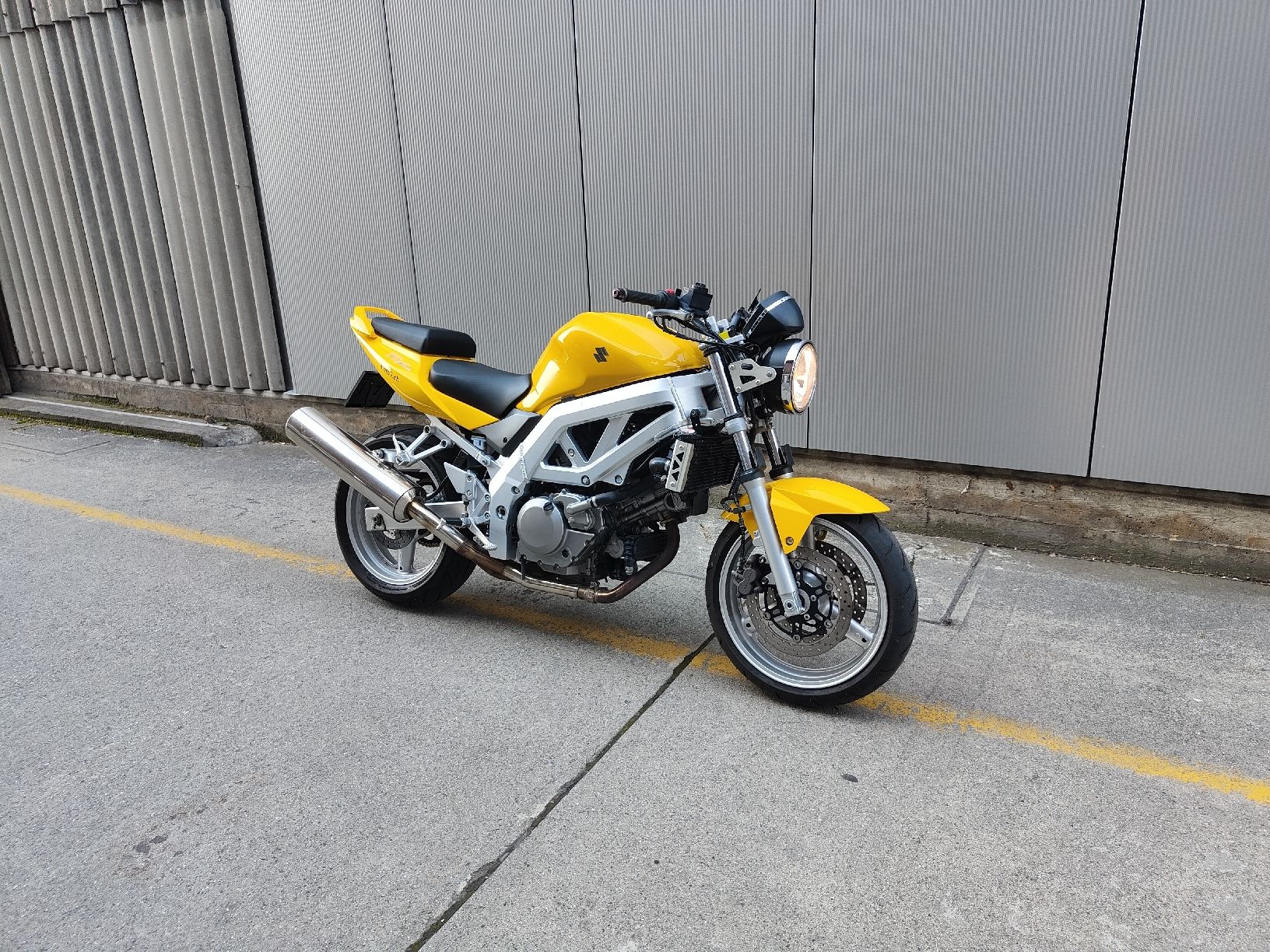 Suzuki Route: Suzuki SV650 – D'occasion à Bürglen UR par Podmladak 1