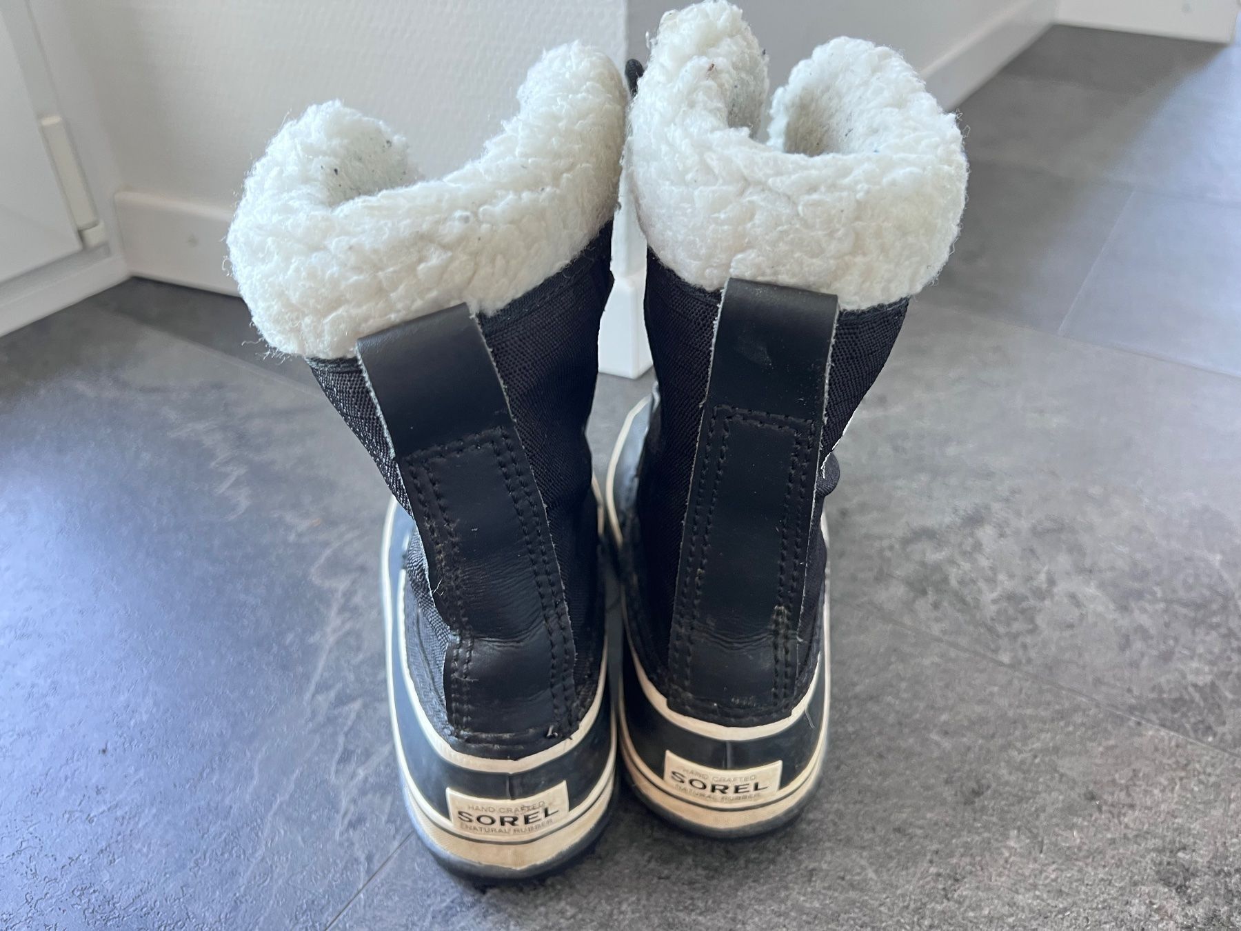 Sorel Scarpe per ragazzi: Sorel Winterstiefel, Größe 36 – Usato da Walzenhausen venduto da Cerna007 9