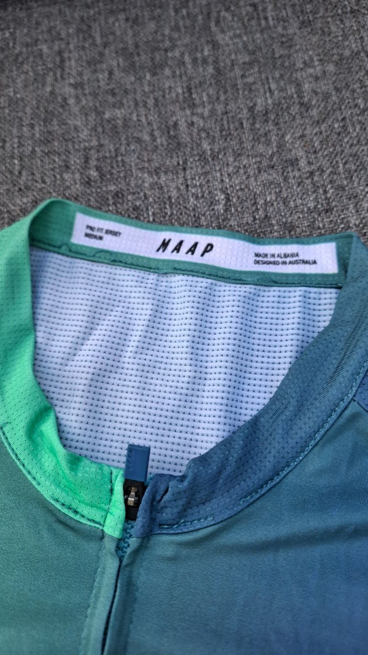 Leibchen & Hosen: MAAP Flare Pro Fit Jersey Grösse M – Gebraucht aus Aarberg von Reuse_08 3