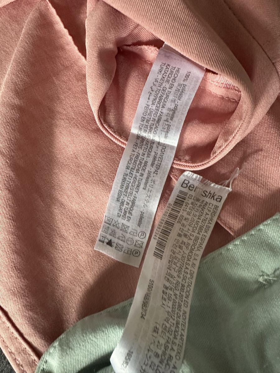 Bershka Pantaloni: Bershka Stoffhose, Grösse 34, Sommerlich. – Usato da Schöfflisdorf venduto da Katrins02 4