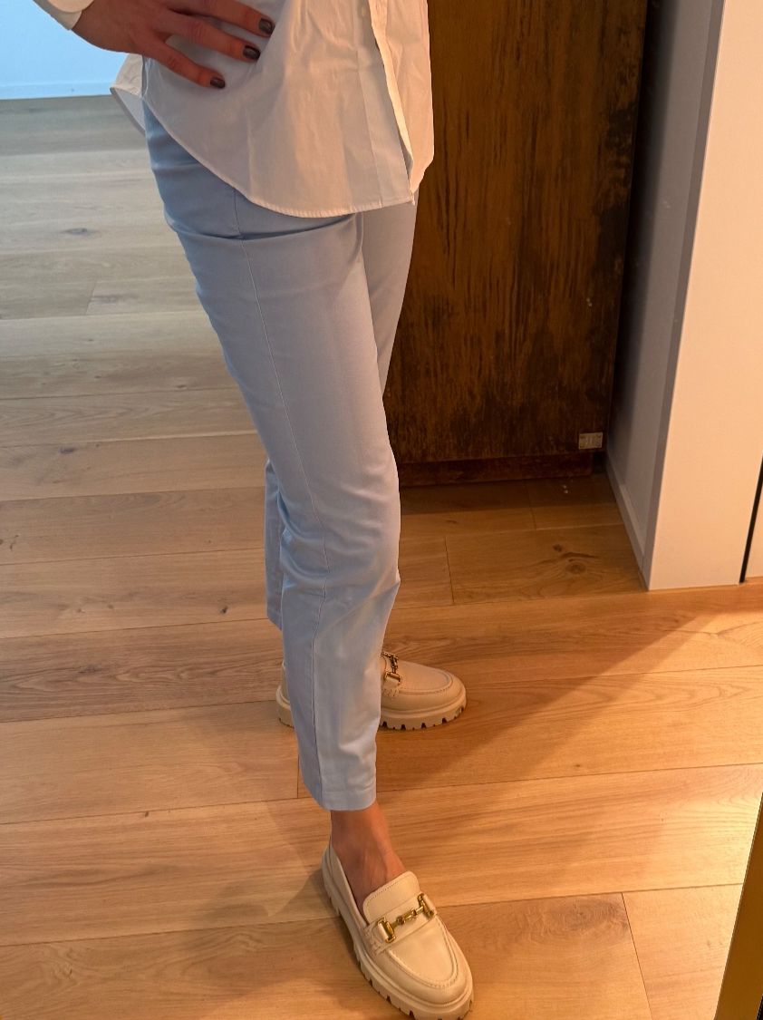 Pantaloni: Scotch & Soda hellblaue Chino Hose 25 – Nuovo (secondo la descrizione) da Oberwil-Lieli venduto da Claudine_1988