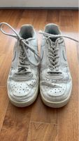 Stylische Nike Air Force 1 Sneaker, Grösse 38.5 - Top Preis!