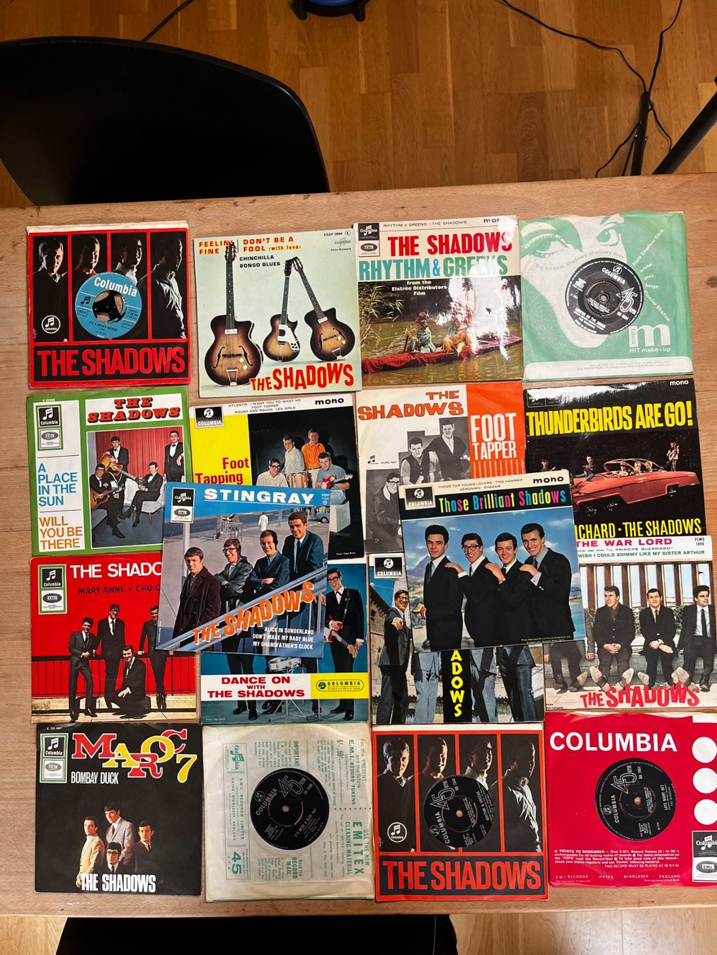Dischi in vinile: The Shadows - 18 Singles Vinyl Sammlung – Usato da Zürich venduto da Allrounders 6