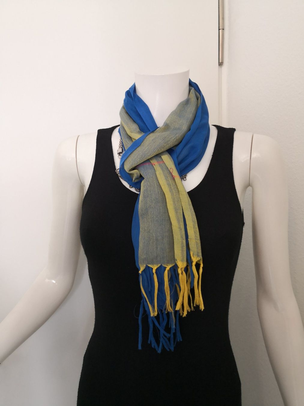 Foulard & Sciarpe: 🤩BOHO-CHIC SCHAL BLAU-GELB NEU – Nuovo (secondo la descrizione) da Olten venduto da Naja-Twins-Twins 8