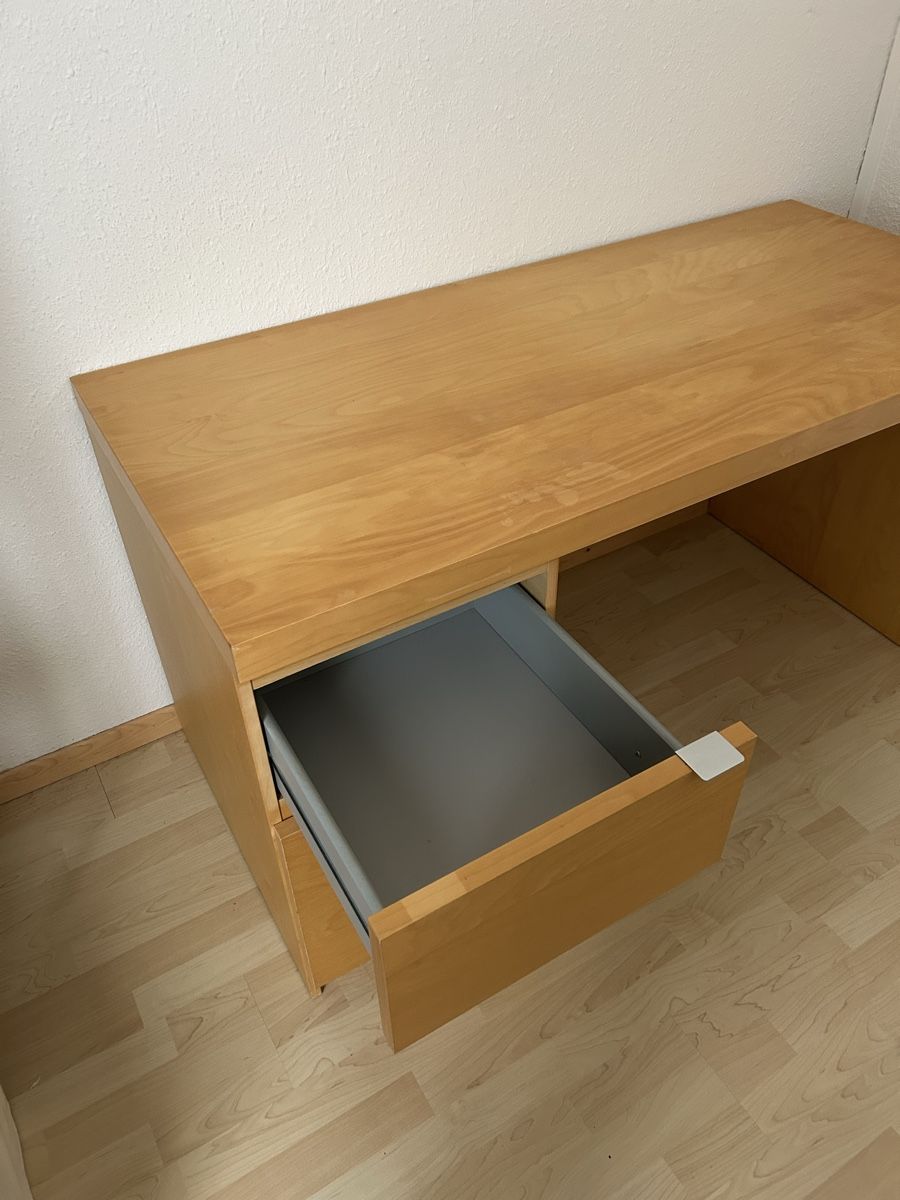 Ikea Schreibtische: Schreibtisch Ikea – Gebraucht aus Aarau von maili99 2