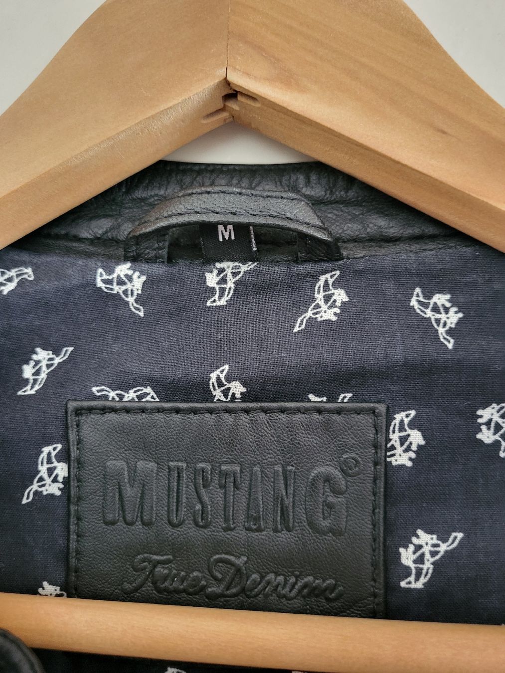 Giacche: Lederjacke Damen Mustang Gr. M schwarz – Nuovo (secondo la descrizione) da Richterswil venduto da Ybri 3
