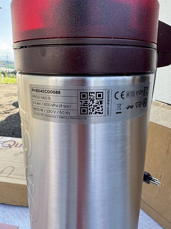 Armaturen: NEU - Quooker Fusion Square Pro 3   – Gebraucht aus Cham von Andrin_21 5