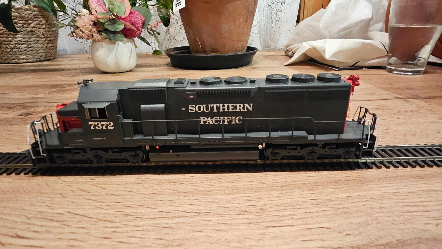Athearn Modellini di ferrovie: Athearn SD40 Southern Pacific DCC & Sound – Nuovo (secondo la descrizione) da Les Avants venduto da Dj_tonio46 4