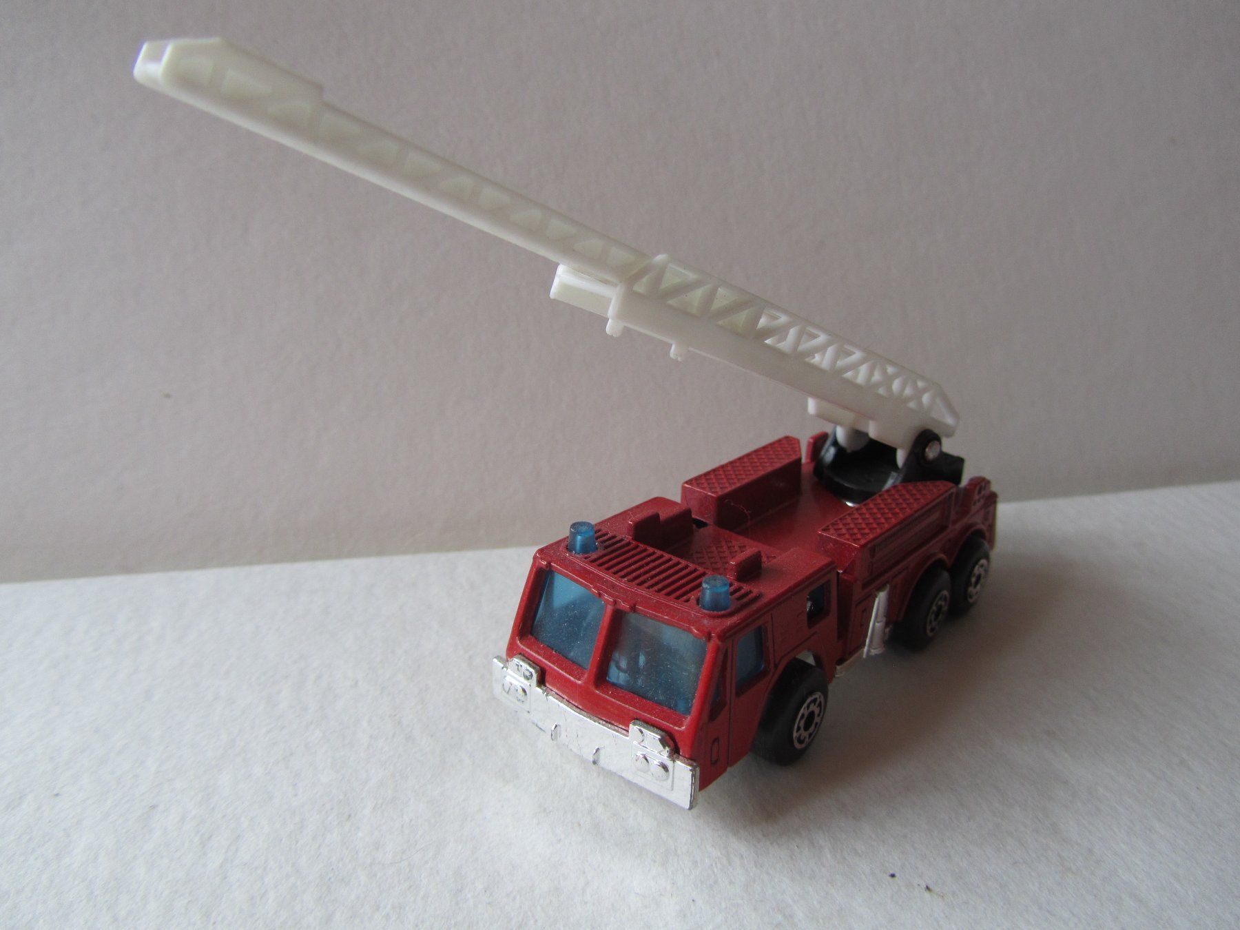 Matchbox Voitures modèles: Fire Engine, Matchbox Macau, unbespielt – D'occasion à Weiningen ZH par dietsch57 1