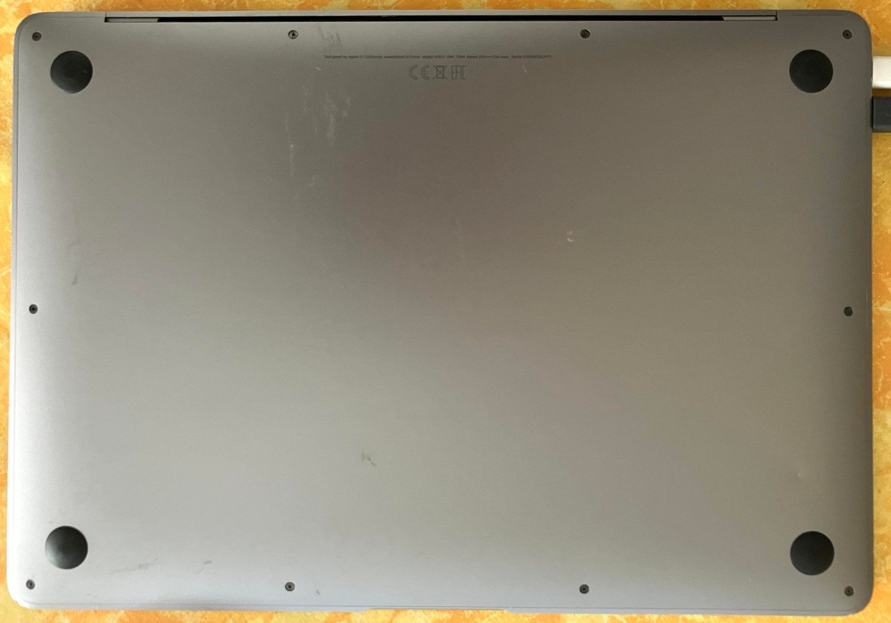 Apple Notebook: Macbook Air Retina, 2018, 13 Zoll – Difettoso da Zürich venduto da Derrick8 4