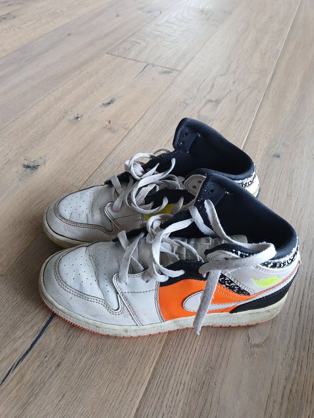 Nike Scarpe da uomo: Basket nike – Usato da Luins venduto da omulller 1