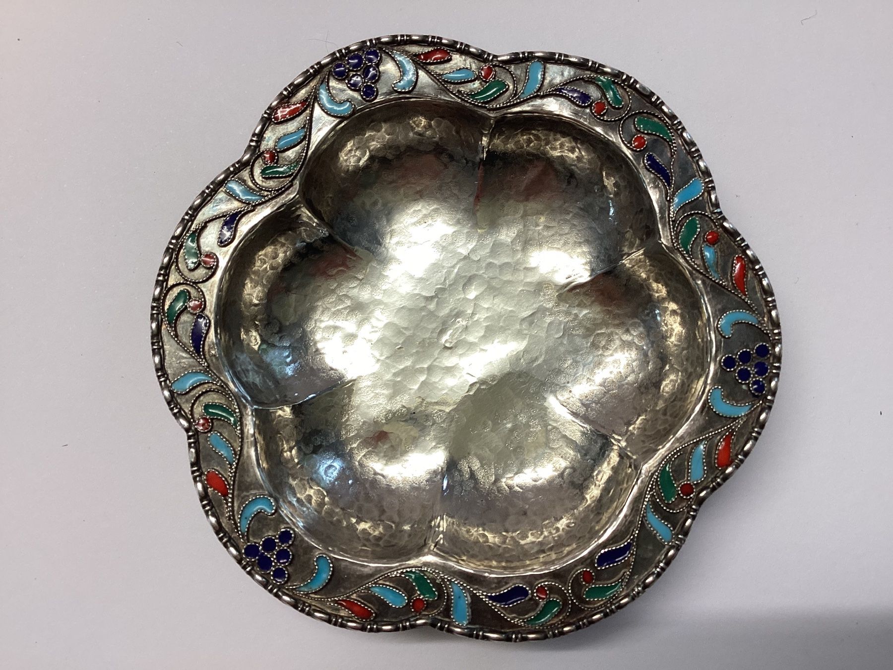 Ciotole: Alte Schale,  Silber 1000 gestempelt,  Cloisonne Emaille – Usato da Eglisau venduto da mar_5rn2 5