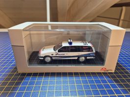 Opel Omega A2 Caravan Polizei Genf