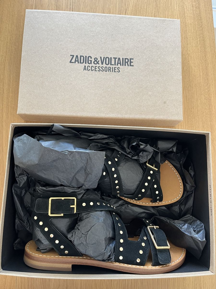 Zadig & Voltaire Scarpe da donna: Cecilia Studs Caprese Sandals – Nuovo e nell'imballaggio originale da Zürich venduto da cze_sp2l