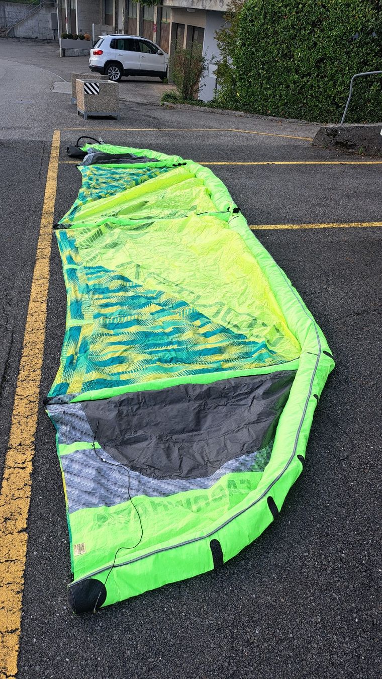 Kite: Cabrinha Contra 13 – Gebraucht aus Oberhofen am Thunersee von Santomeri 5