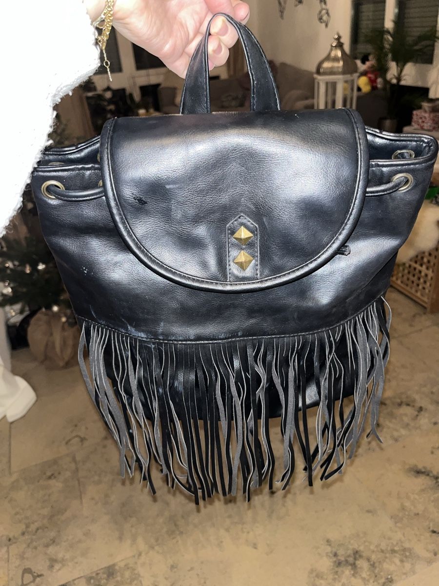 Zaini: Rucksack Schwarz Franseln – Usato da Gockhausen venduto da Lali013