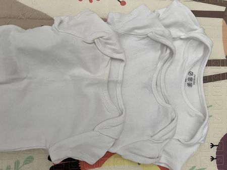 Body manica corta neonato 6-9 mesi 74cm 