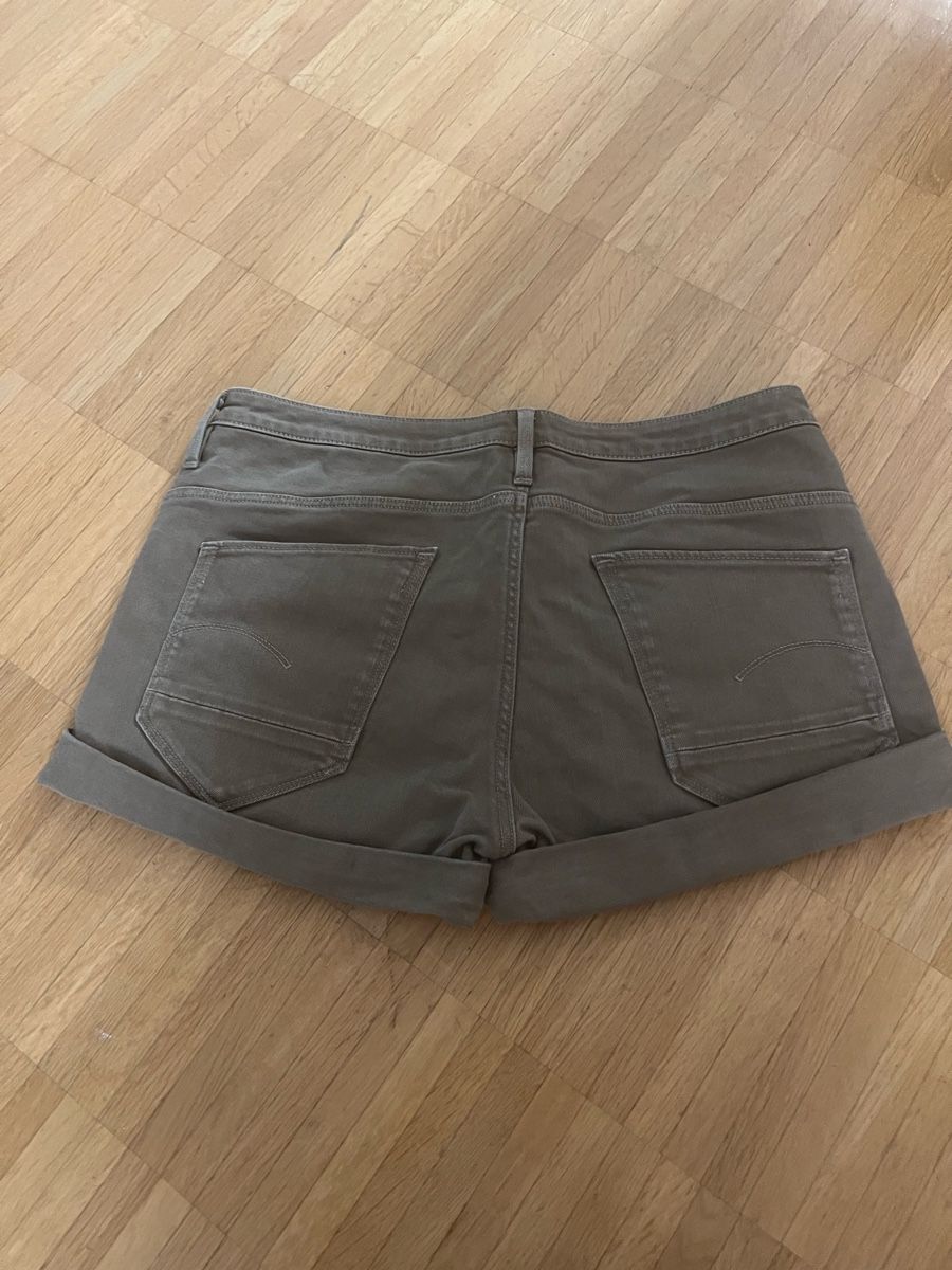 G-Star Jeans: G-Star Short Gr. 26 – Usato da Binz venduto da jousi7 1