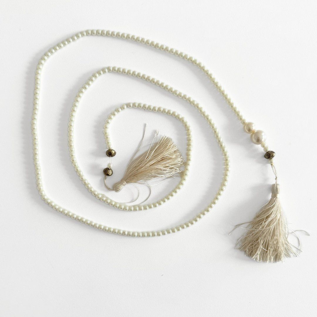 Ketten: Collier / Chaine Perles Blanches – Gebraucht aus Vevey von secondlifevevey 1