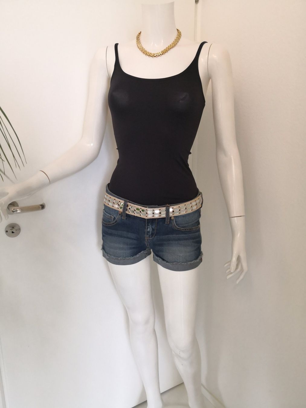 Mango Top: 🤩MANGO TOP SCHWARZ GLÄNZEND – Nuovo (secondo la descrizione) da Olten venduto da Naja-Twins-Twins 8