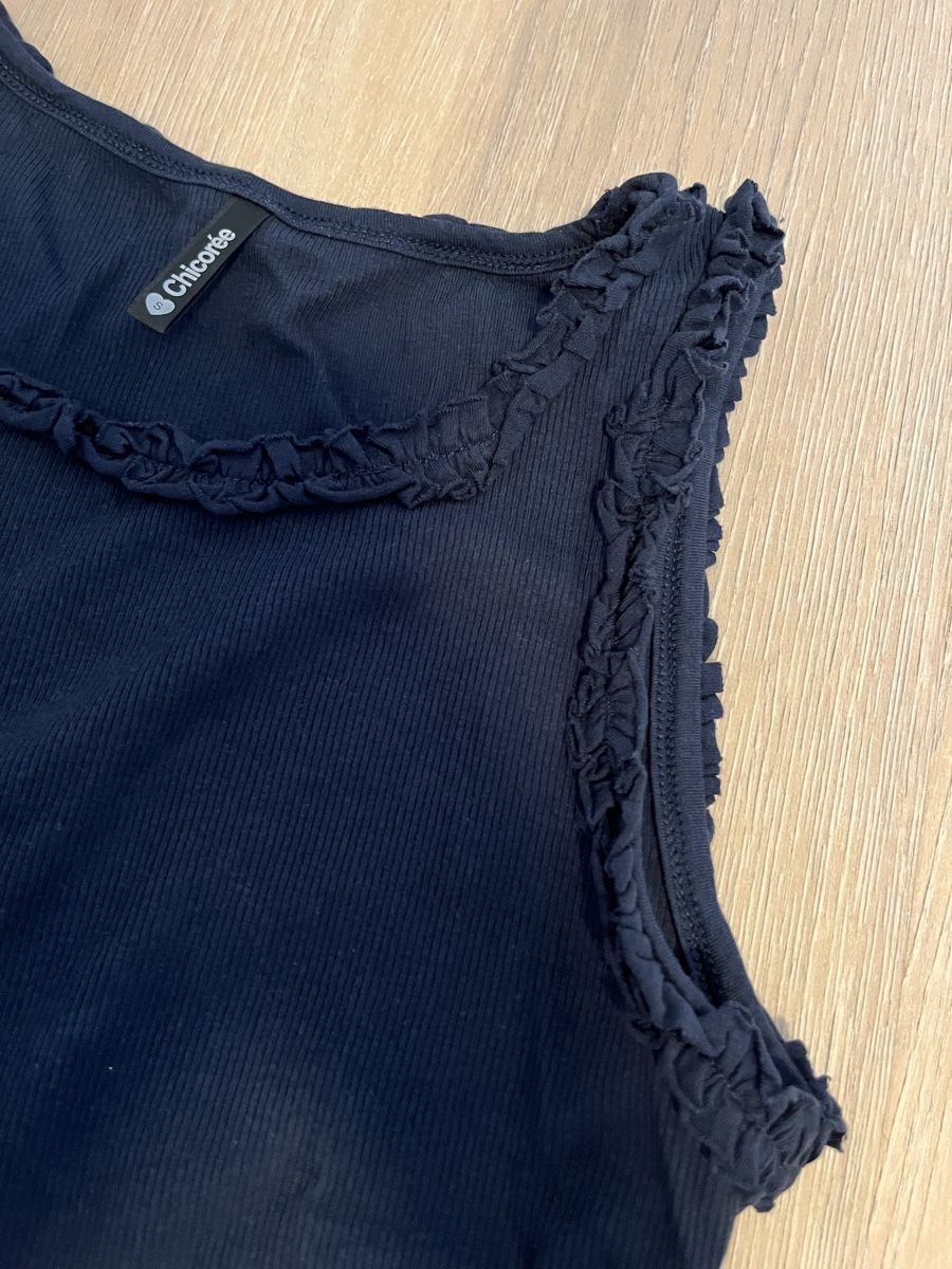 Tops: Top mit Rüschen dunkelblau S neu – Neuf (Voir description) à Birrwil par vanyboo 1
