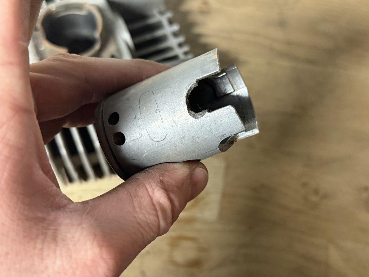 Sonstige Elektronik: Puch Supermaxi KAT Zylinder – Defekt aus Bolken von si.x.las 1
