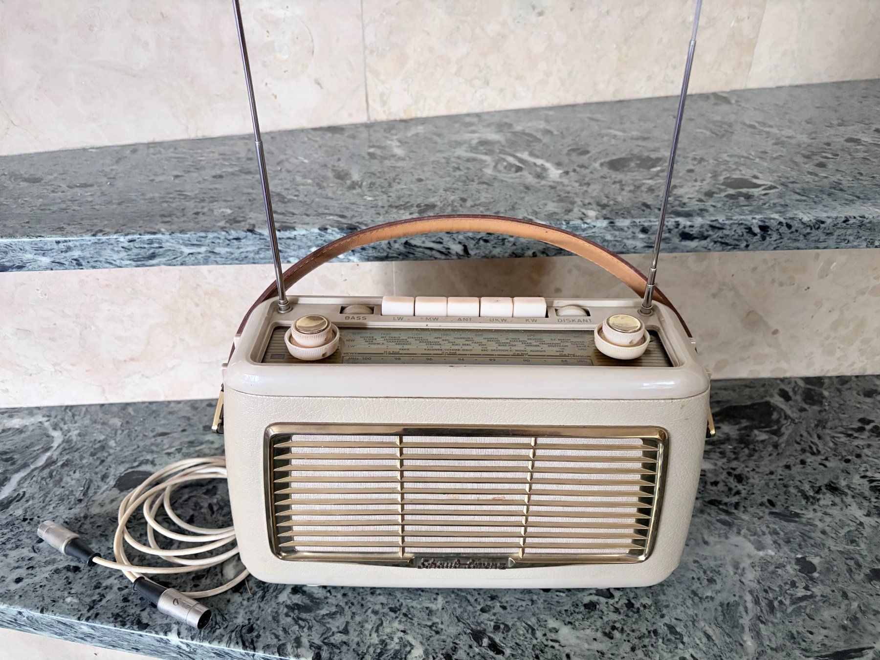 Schaub Lorenz Radio: Historisches Transistorradio Schaub -Lorenz 1960/61 – Usato da Zürich venduto da TWA_vieve
