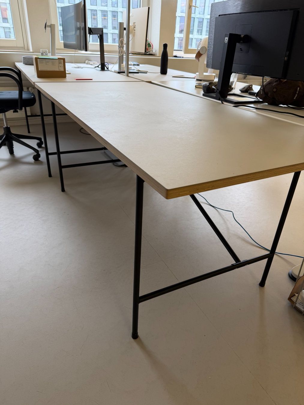 Scrivanie: Eiermann Arbeitstisch – Usato da Zürich venduto da mantis_tech 1